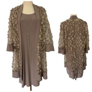 Laura Formal Shift Dress Outfit Sz 10 Floral Applique Jacket Taupe Gold Mature